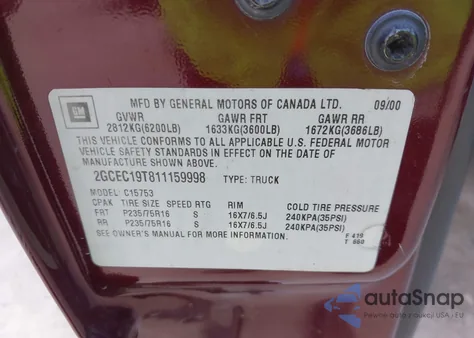 2001 Chevrolet Silverado 1500 Ls z USA, uszkodzony, nr VIN 2GCEC19T811159998